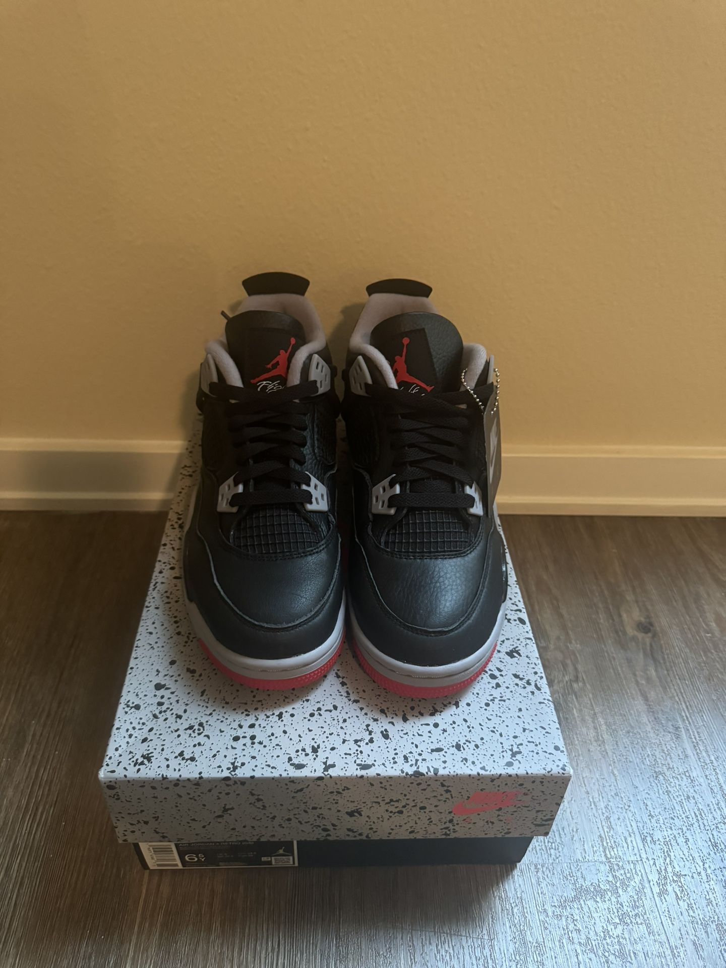 Jordan 4 “Bred Reimagined” Size 6.5(Y)