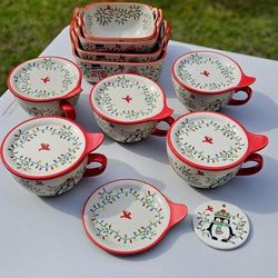 Winter whimsy temptations, baking, set and large cups W saucer/ lids $69