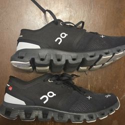 On Clouds Size 9.5 W