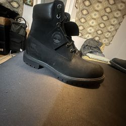 Black Timberland Boots