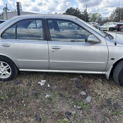 2002 Nissan Sentra 