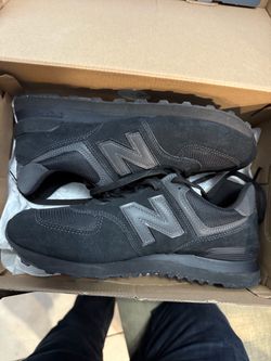Black New Balance