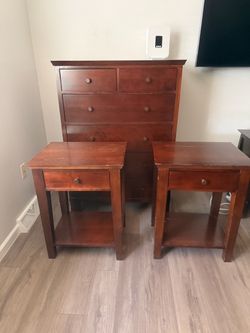 Pottery Barn 3-Piece Bedroom Set – Dresser + 2 Nightstands