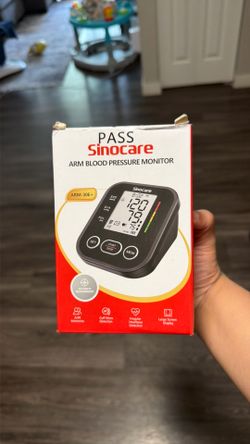 Arm blood pressure monitor