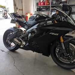 2017 YAMAHA YZFR6 Clean Title 10.7k Miles