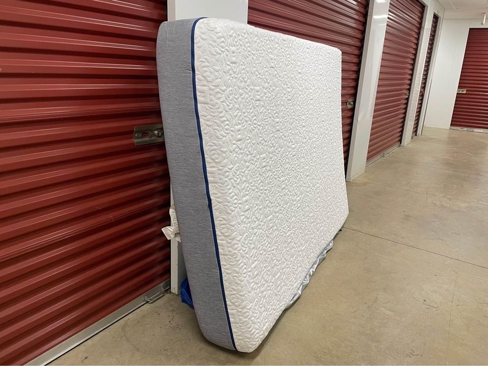 Novosbed Queen Mattress