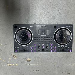 Pioneer DJ DDJREV1 DJ Controller