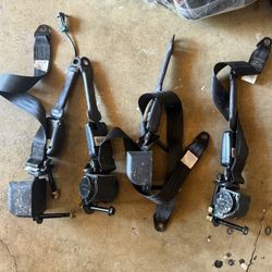 Stock Can Am Maverick X3 Seat Belts