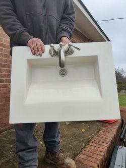 24.5 " Sink And  Faucet