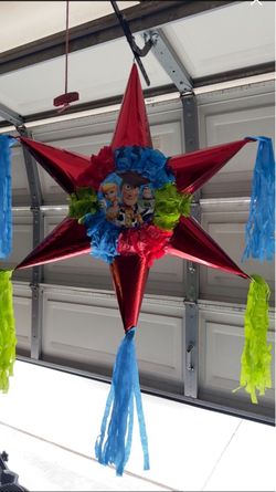 Toy Story Star Pinata