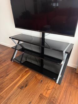 Tv stand / entertainment stand
