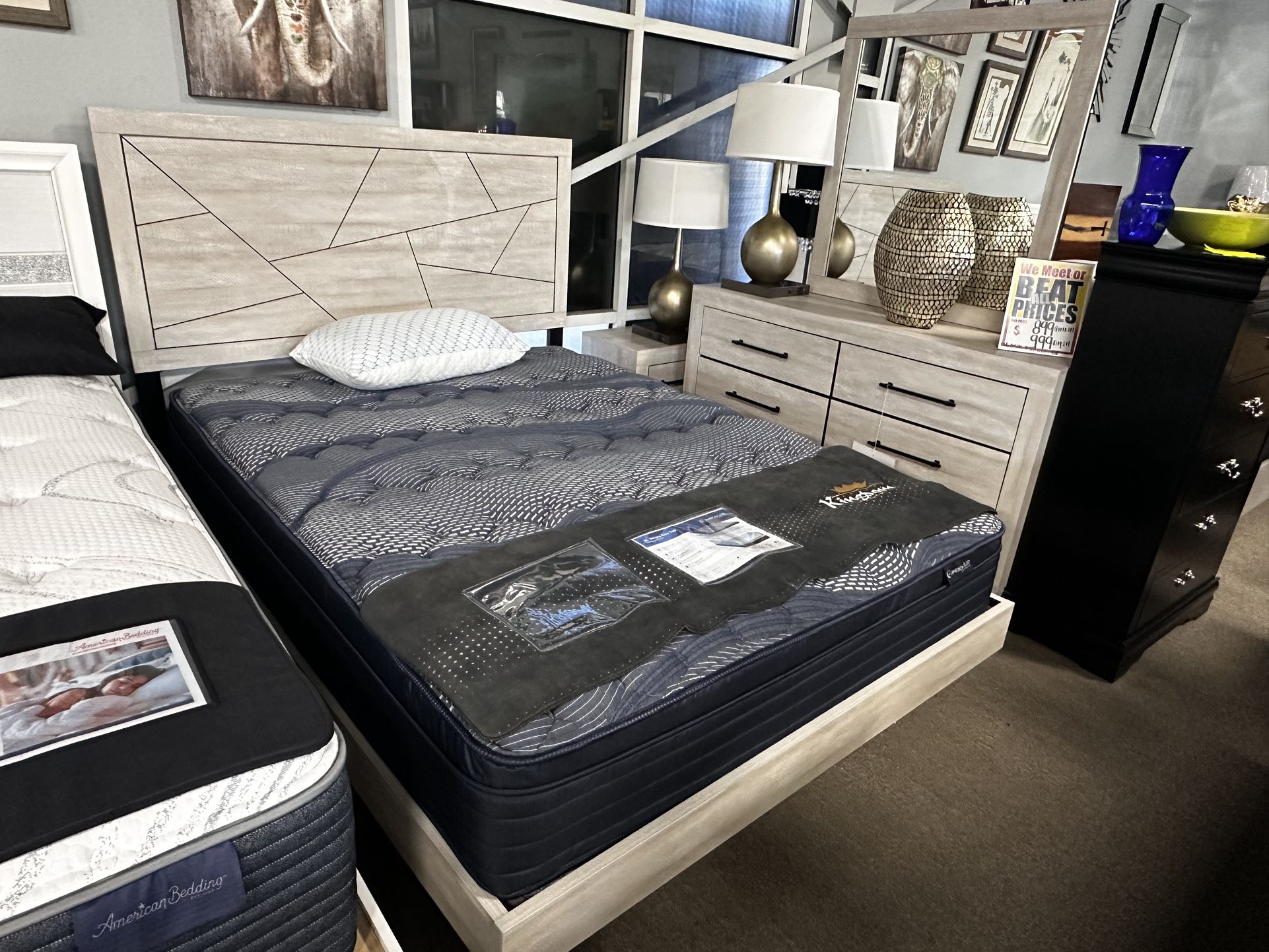 Lovely Bedroom Set! $799 🩶☎️📦