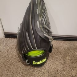 Franklin 13 Inch Softball Glove 