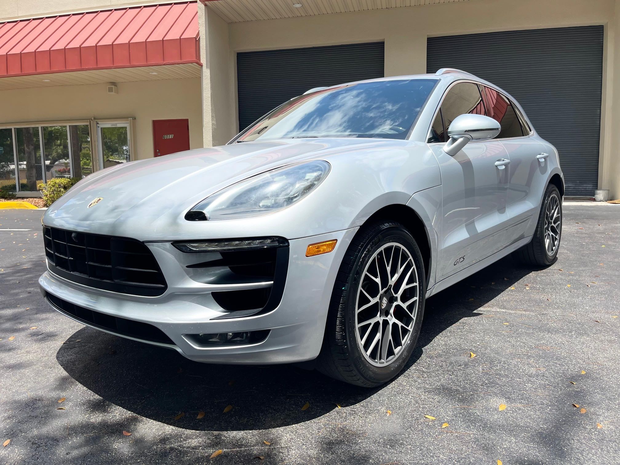 2016 Porsche Macan