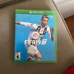 FIFA19  XBOX ONE 