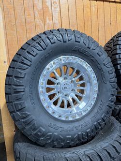 17x9 wheels tires new 6x139 new Nitto tires
