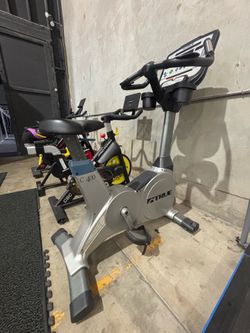 Indoor running bike