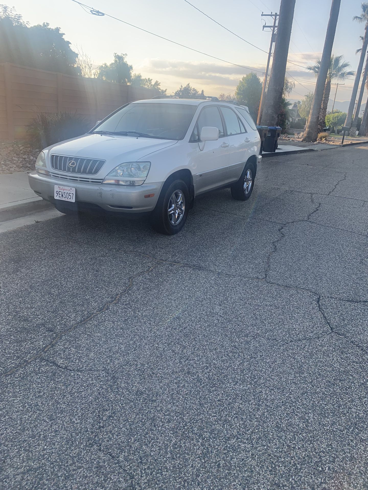 2002 Lexus Rx 300 for Sale in Hemet, CA - OfferUp