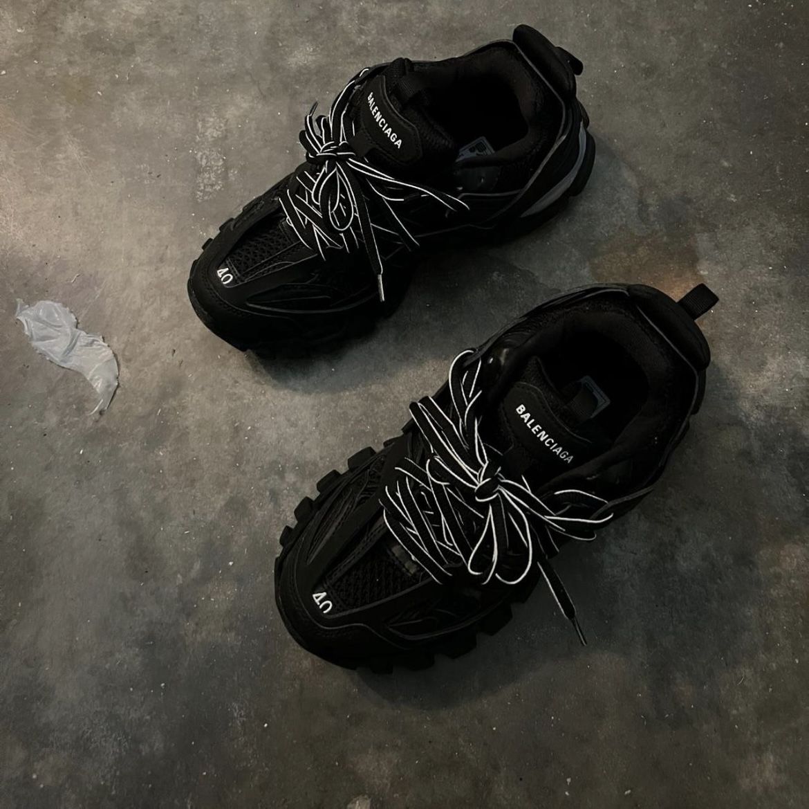 Balenciaga Tracks led