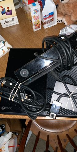 Xbox one with kinetic and controller