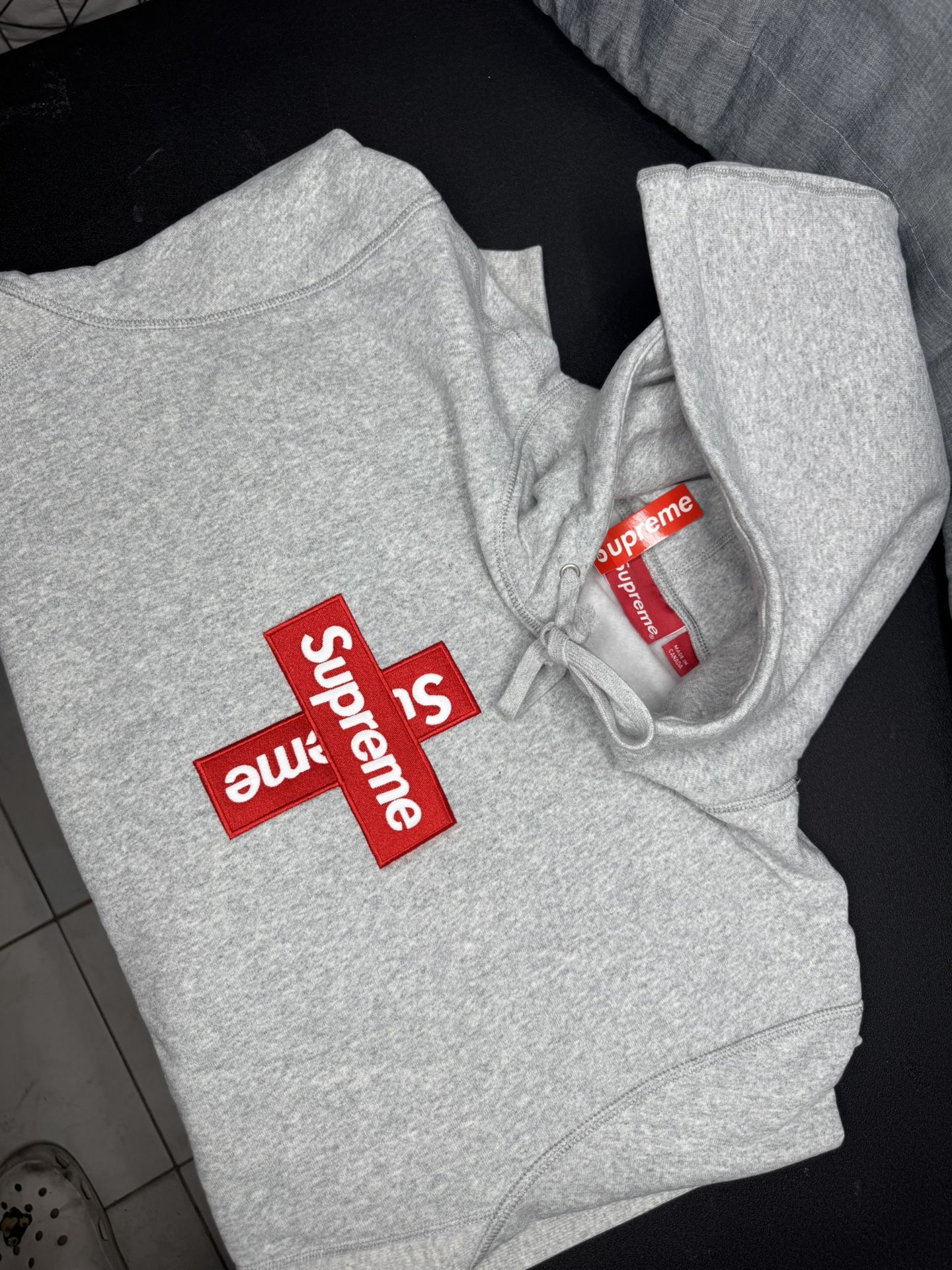 Supreme Cross Box Logo Hooded Sweatshirt