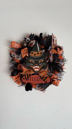 Halloween Black Cat Welcome Wreath