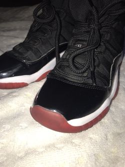 JORDAN 11 BRED (2019)