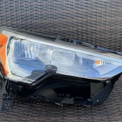 2019 2020 2021 2022 2023 2024 Audi Q3 Right Passenger Side LED Headlight OEM 83A941012B