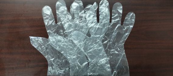 2 BOXES OF HAND GLOVES 2000 PIECES SIZE M