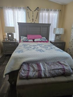 Bedroom set complete