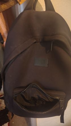 Selling my Dagne Dover "Dakota" backpack in solid black