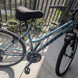 Huffy 26" Rock Creek Mountain Bike, Fits Riders 5'0"+, Mint, Adult, Women's