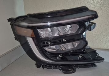 2025 2026 FORD EXPEDITION RIGHT PASSENGER HEADLIGHT LED OEM