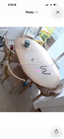 West Elm Round Expandable Dining Set – Table + 4 Chairs