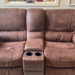Reclining Sofa And Reclining Chair 
