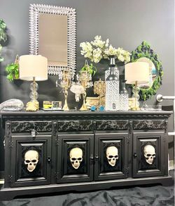 Gothic Buffet