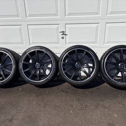 19” Authentic Mercedes STAGGERED E63 AMG Rims and Tires
