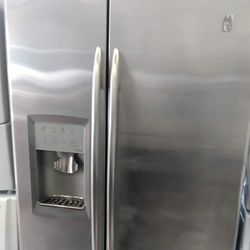 GE Refrigerators  Stainless Steel  For $785 