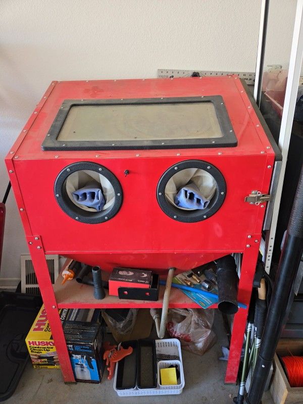 Sandblasting Cabinet 