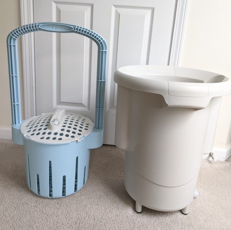 Lavario Portable Non Electric Hand Powered Clothes Washer
