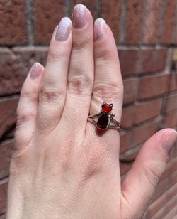Amber cat ring