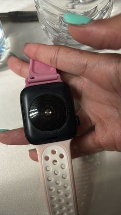 apple watch se 44mm aluminum