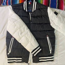 Tommy Hilfiger Medium Insulated Jacket