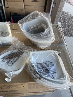 Sterling STORE+ 12-Piece Wall Mounted Shower Caddy In White Finish