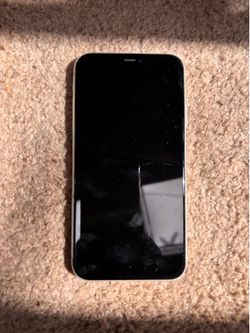 Apple iPhone 11 — 64 GB