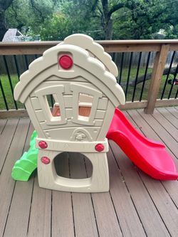 Little Tikes Kids Playhouse Climber and Slide