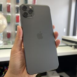 iPhone 11 Pro Max 64Gb Unlocked Black Charger Case And Headphones For Free 