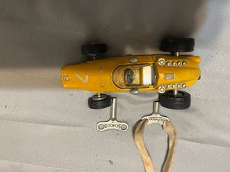 SCHUCO Micro Racer Ferrari “working” with both Keys