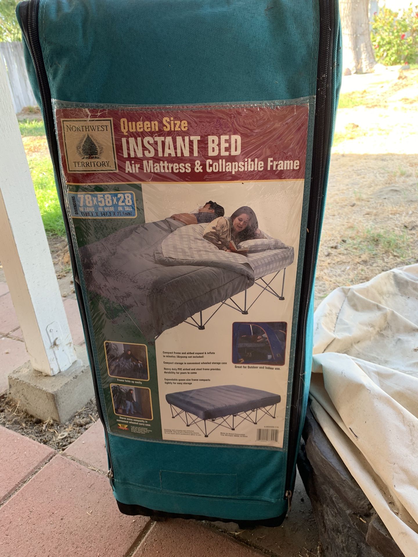 Queen air mattress and frame