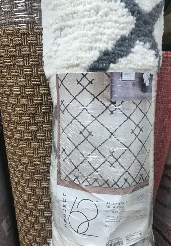70033 Target Kenya Tribal Design Tufted Area Rug Cream For In Anaheim Ca Offerup